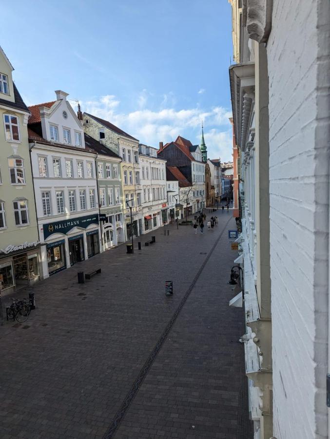 Flensburg Zentrum 10 Vh 2Og R Buitenkant foto